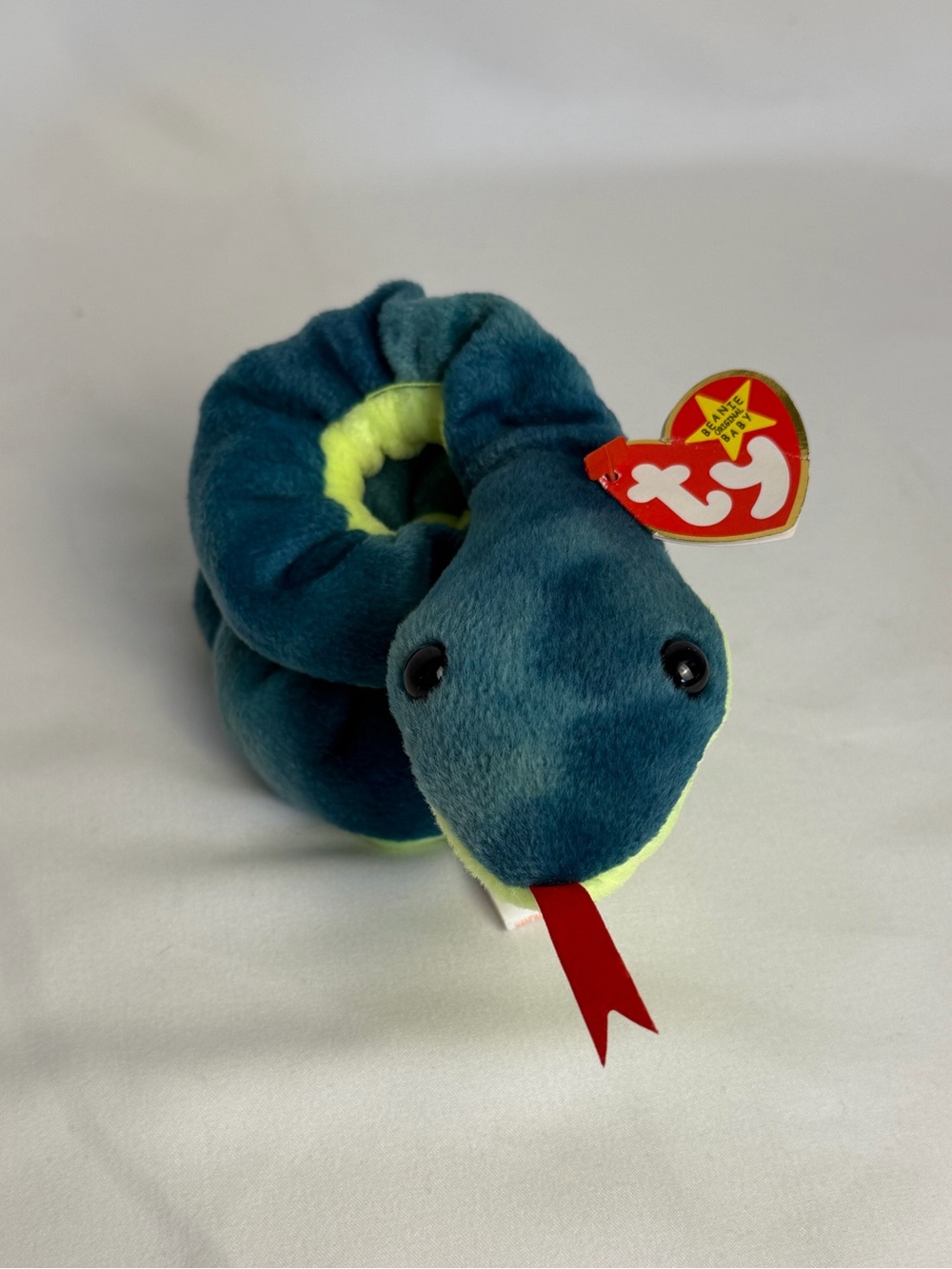 Ty Beanie Babies Hissy the Snake 1997